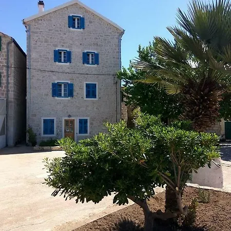 Apartment Ukic